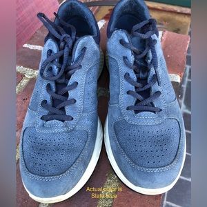 Ecco Exostride women’s blue walking shoe,  size 9-9.5